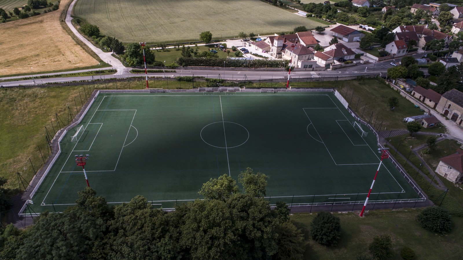 Terrain de foot synthétique
